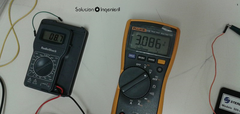 Práctica - Medidor de temperatura en Centígrados y Fahrenheit - 23